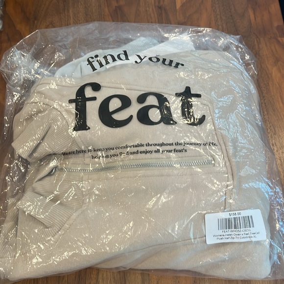 Feat Helen Owen Treecell Plush Half Zip Tri Colorblock Size XL - Picture 6 of 6